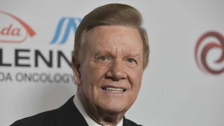 Wink Martindale, the genial game show host and an early TV interviewer of Elvis Presley, dies at 91