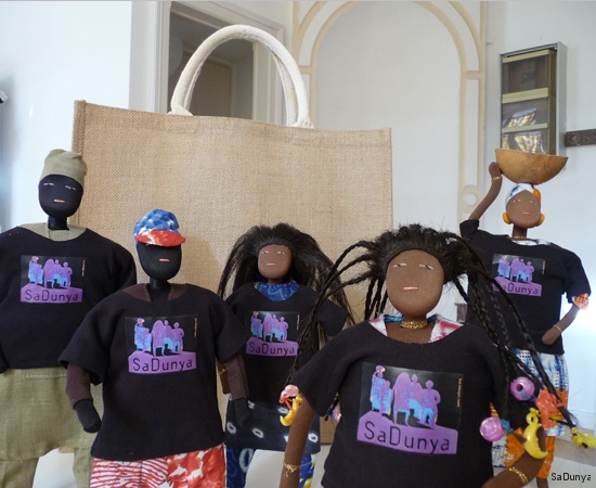 Les t-shirts SaDunya sur la famille Ndiaye - 2/11